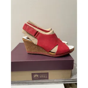 Clarks Helio Float4 Red Suede‎ Cork Wedge Sandals Womens 8 Medium New thumbnail 2
