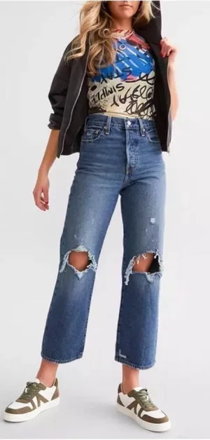 NWT Levis Ribcage Straight Ankle Jean Distressed Blue‎ 30 × 27 Minimal Grunge thumbnail 1