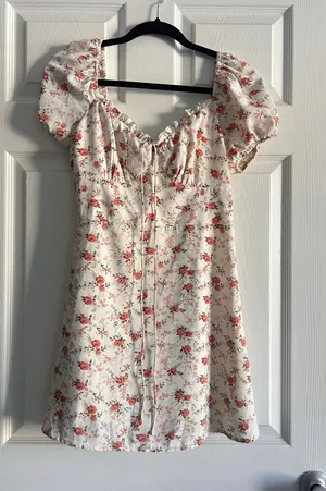 White floral mini dress Size XS thumbnail 1