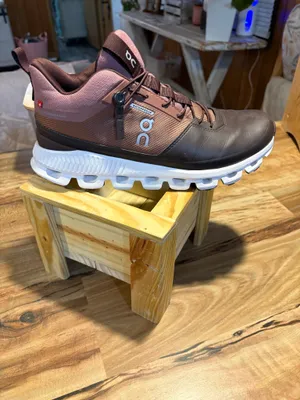 On Cloud Shoes Waterproof thumbnail 6