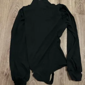 MADEWELL Ribbed Puff-Sleeve Turtleneck Bodysuit size large women’s new thumbnail 5