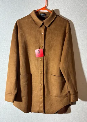 Well Worn NWT Women's Size M Brown Faux Suede Shirt-Jacket Shacket Button-Up thumbnail 1