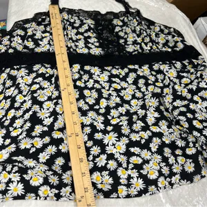 Torrid size 3 babydoll spaghetti strap tank Daisy lace FLAWED thumbnail 10