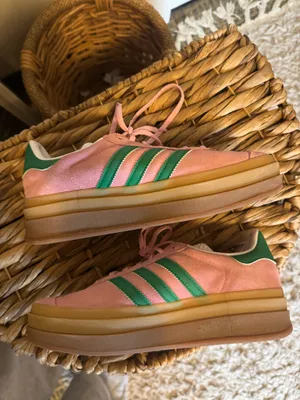 Adidas Gazelle Sneakers thumbnail 2