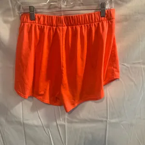 Gymshark Women’s Medium Orange athletic shorts thumbnail 4