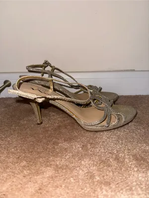 Touch of Nina Gold Glitter Strappy Heeled Sandals thumbnail 2