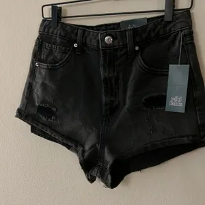 wild fable Highest Rise Cheeky Shorts Size 6 thumbnail 2