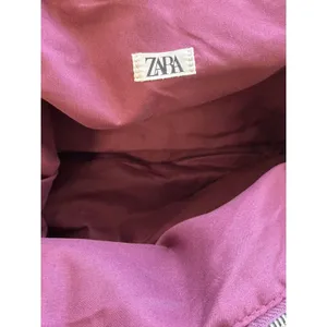 Zara Maroon Nylon Tote‎ Bag Purse Capsule Bonjour Le Monde French Resort thumbnail 4