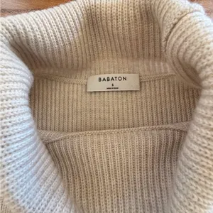 Babaton Aritzia Ribbed Turtleneck Sweater Dress Beige Oversized Small thumbnail 3