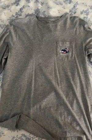 Vineyard Vines Long Sleeve thumbnail 1