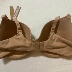 SKIMS T-Shirt Bra 36D thumbnail 3