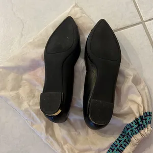 Tory Burch Flats with gold detail thumbnail 3