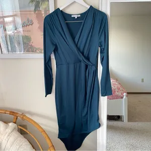 Baltic Born Babette Ruched Jersey Knit Knee Length Dress NO BELT thumbnail 2