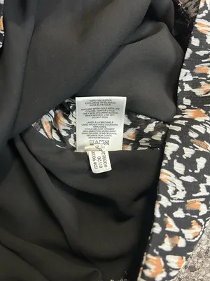 Express Women's Black and Tan Printed Blouse thumbnail 4