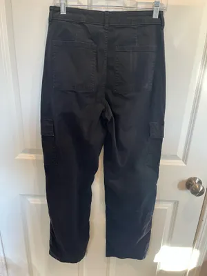 Hollister Black Cargo Ultra High Rise Dad Pants Size 5R / 27R ! thumbnail 5