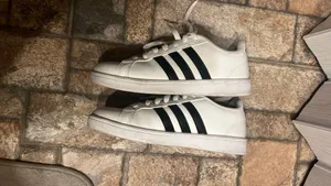Adidas Sneakers thumbnail 3
