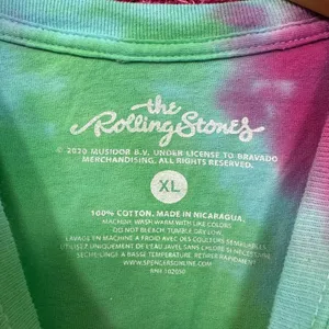 The Rolling Stones Hot Lips In Concert Rock Band Tie Dye XL thumbnail 4