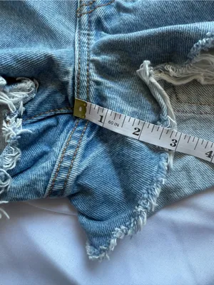 Levi's 501 Original Fit High Rise Denim Shorts Size 27 thumbnail 11