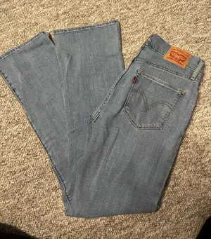 Levi’s Jeans Classic Bootcut thumbnail 1