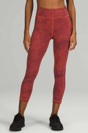 Lululemon Invigorate High-Rise Crop 23" Size 16 W6BGES thumbnail 1