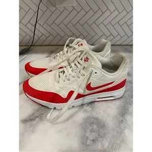 Nike Air Max 1 Ultra Moire White Red 704995-102 Womens Size 8 thumbnail 6