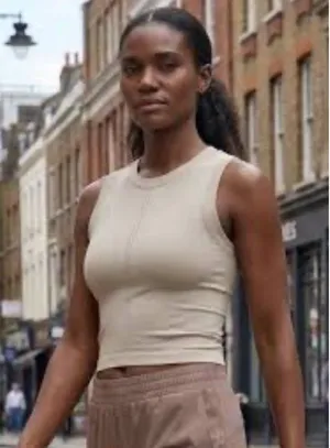 Yogalicious seamless Bridgette active tank in beige size small thumbnail 1