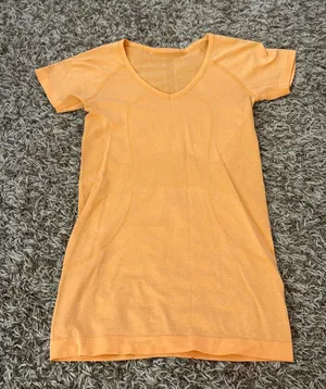 Lululemon Shirt thumbnail 1
