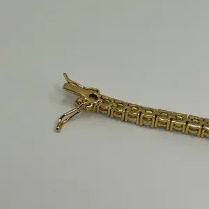 Kay Jewelers Moissanite Tennis Bracelet 4mm Round Cut VVS Gold 8 Inch New No Pass thumbnail 7