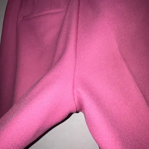 White House Black Market Vibrant Pink Straight Leg Pants size 8 thumbnail 6