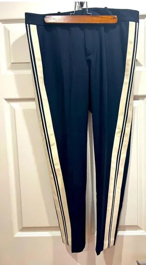 Vince pants size 10 thumbnail 1