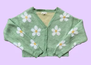 Green Daisy flower button up cardigan sweater 🔥 thumbnail 1