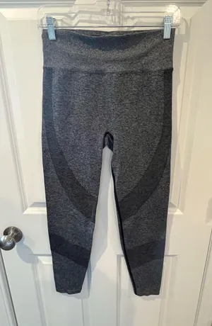 PINK Active Athletic Leggings Size Mriding thumbnail 1
