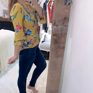 Jodifl floral plunge neckline boho top size medium thumbnail 3