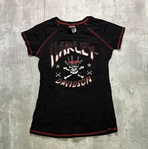 Harley Davidson Y2k Skull Graphic Black & Red Shirt thumbnail 1