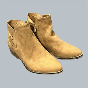 madden Women’s shoes ankle Boots heels beige tan zip up size 6.5 suede thumbnail 2