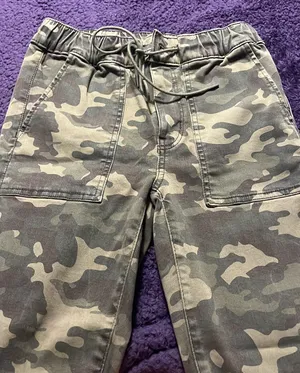American Eagle Camo Jogger thumbnail 1