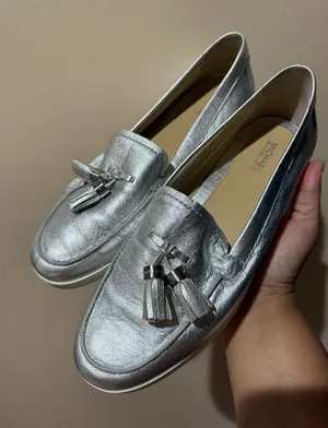 Michael Kors Loafers‎ Size 9 Leather Silver Metallic Callahan Moccasins U thumbnail 1