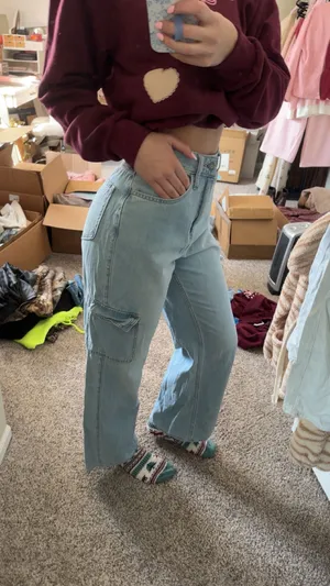 Light Wash Cargo Jeans Size 25 thumbnail 3
