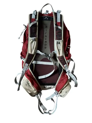 Osprey Talon 22 Backpack Red Limited Edition Outdoor Rare Model Hiking Camping V thumbnail 2