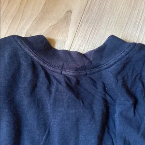 SKIMS Short Sleeve Crew Tee thumbnail 4