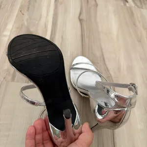 Heals  thumbnail 4
