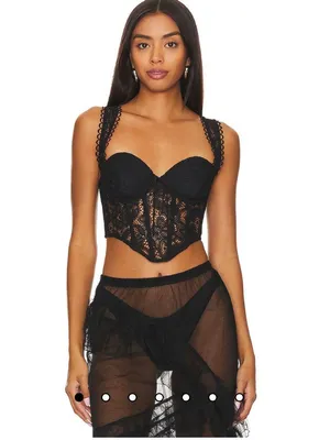 Corset Top thumbnail 1