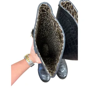 Khombu Womens Black Crocodile-Embossed Rain & Snow Boots Size 10 thumbnail 9