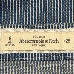 Abercrombie & Fitch Y2K Blue Pinstripe Embroidered Denim Mini‎ Skirt Size 8 thumbnail 7