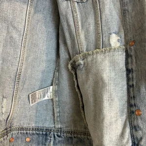 Old Navy Light Wash Distressed Denim Jacket size Large thumbnail 5