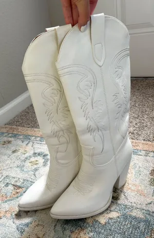 White Heeled Embroidered Cowgirl Boots thumbnail 1