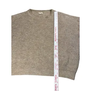 DEBUT Oatmeal Beige Knit Sweater Puffy Crocodile Stitch Sleeves Medium Cropped‎ thumbnail 6