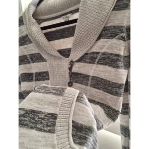 Women's Guess Striped Cowl Neck Sweater with Kangaroo Pocket Size M Gray, Black thumbnail 5