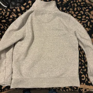 1/4 zip carhartt pullover thumbnail 2
