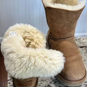 Ugg women’s size 9 chestnut side zippers thumbnail 3
